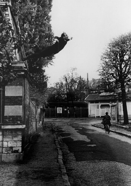 yves_klein-749027 (66K)